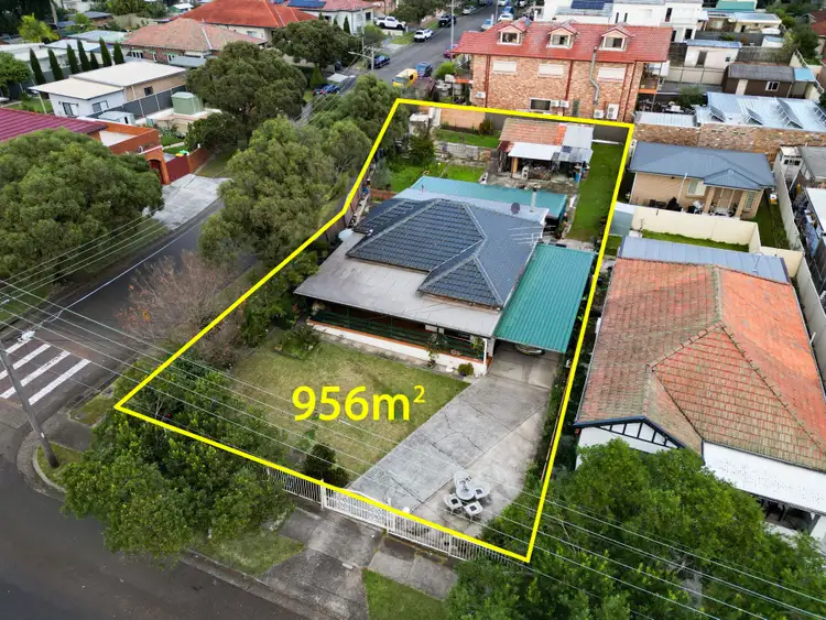 67 Dreadnought Street, Roselands NSW 2196
