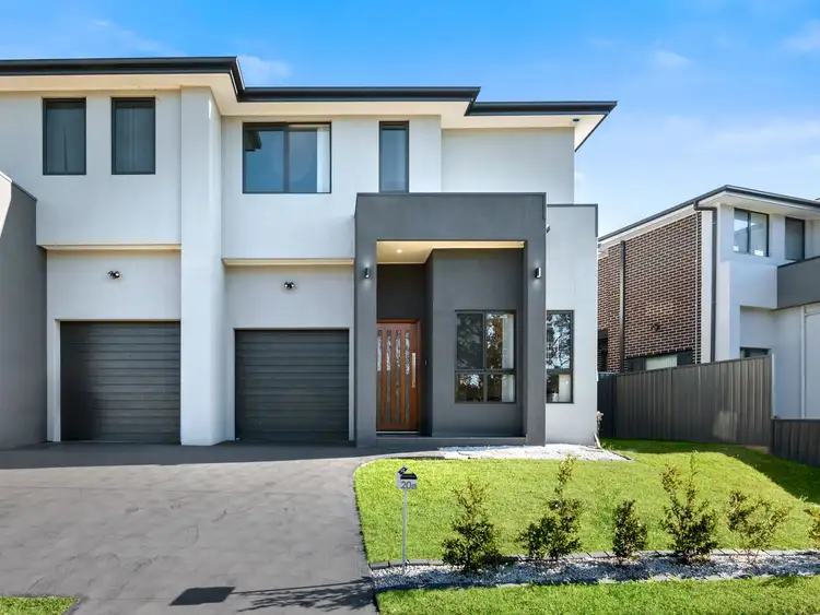 20A Fieldhouse Circuit, Campbelltown NSW 2560