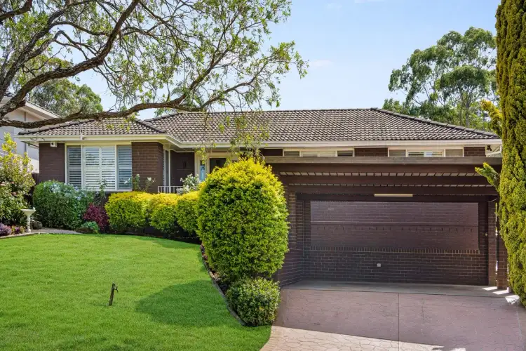 13 Yvonne Crescent, Georges Hall NSW 2198