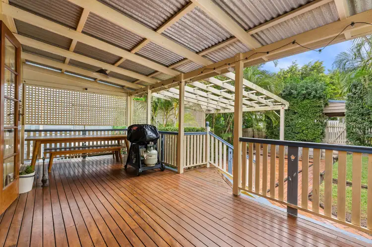 22 Addison Street, Red Hill QLD 4059