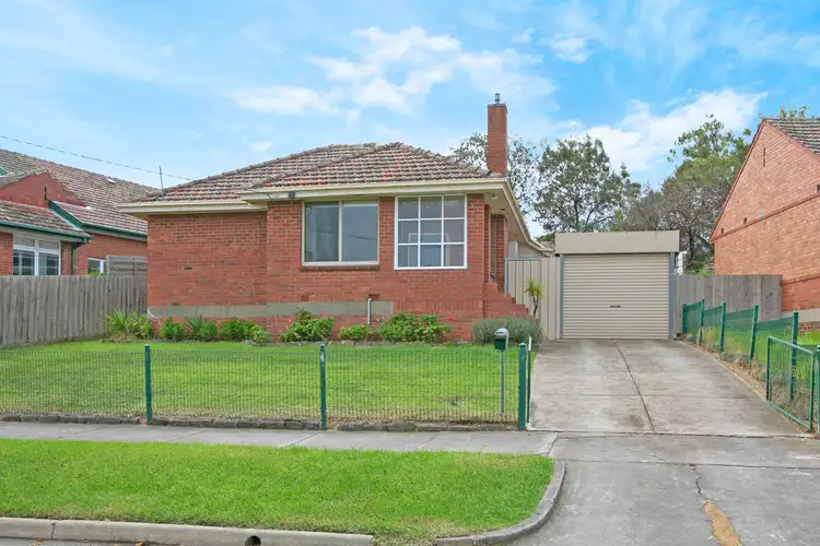 14 Moore Crescent, Reservoir VIC 3073