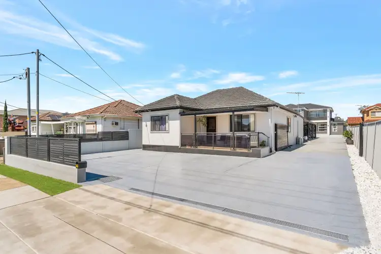570 The Horsley Drive, Smithfield NSW 2164