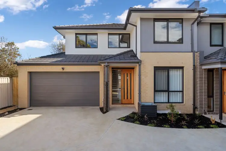 3/5 Kimberley Drive, Chirnside Park VIC 3116
