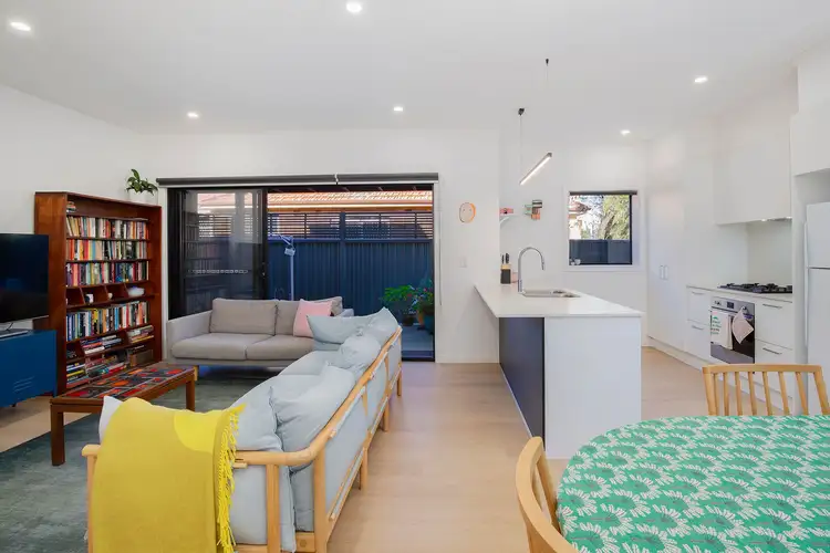 1/13 Melville Road, Broadmeadow NSW 2292