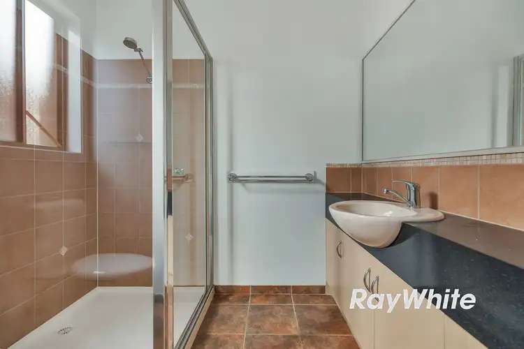 Fifth view of Homely house listing, 2 Dundee Court, Moama NSW 2731