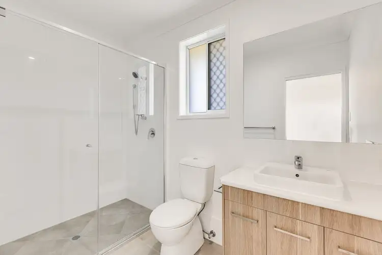 Fifth view of Homely house listing, 16 Abbeyfeale Circuit, Meringandan West QLD 4352
