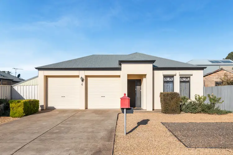 4 Samuel Street, Smithfield SA 5114