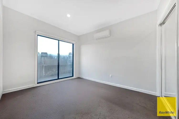 Second view of Homely house listing, 5/3 Malachite Drive, Tarneit VIC 3029