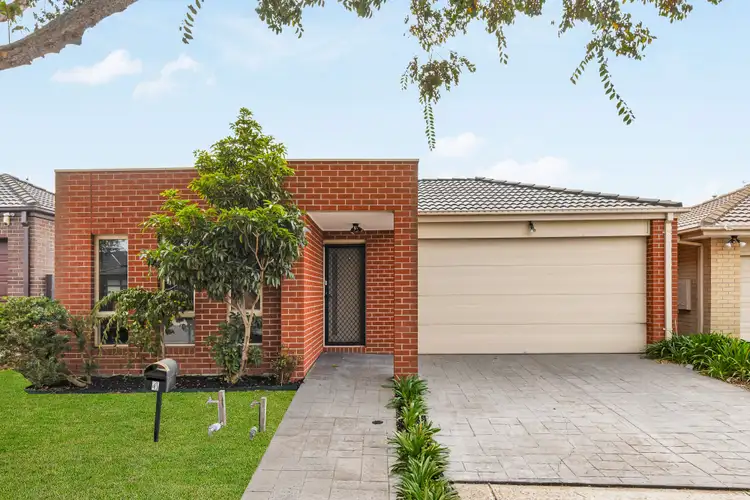 4 Eastleigh Street, Craigieburn VIC 3064
