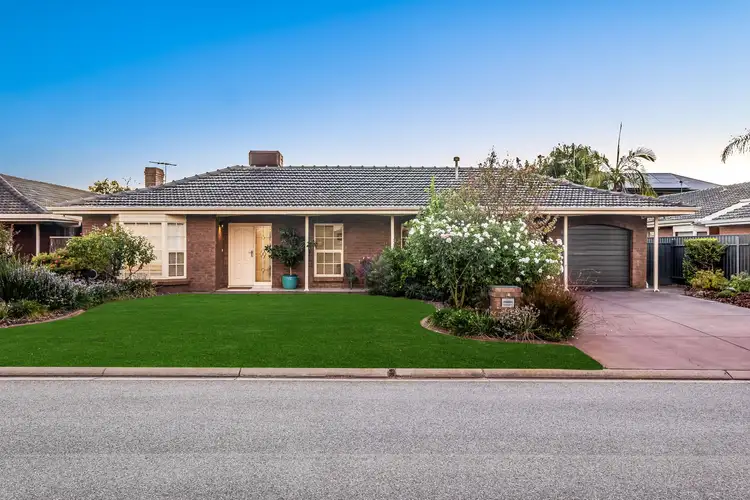 4 Bega Court, West Lakes SA 5021