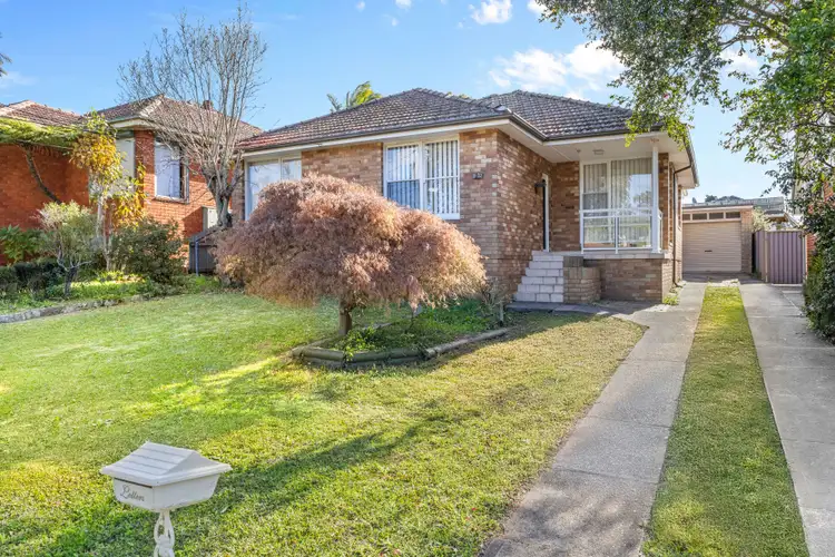 32 Cripps Avenue, Kingsgrove NSW 2208
