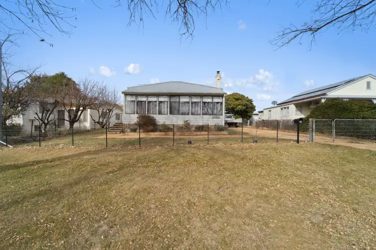 32 York Street, Adaminaby NSW 2629