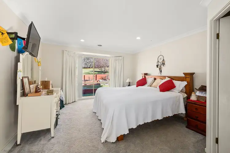 Sixth view of Homely house listing, 8 Nari Circuit, Moss Vale NSW 2577