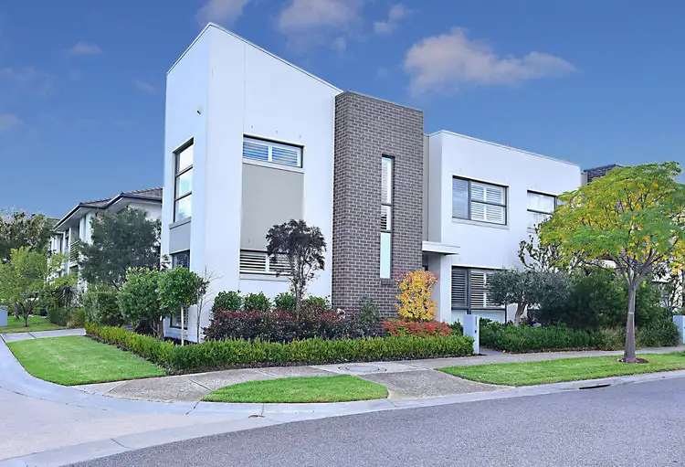 1 Ashberg Drive, Waterways VIC 3195