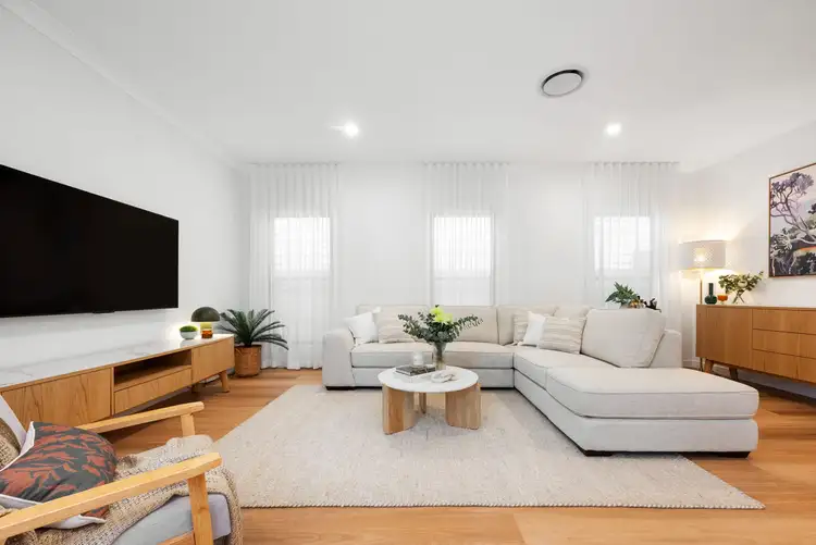 Fifth view of Homely house listing, 68 Valaria Avenue, Seven Hills QLD 4170