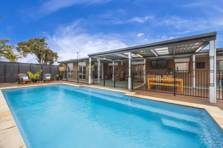 18 Coleman Crescent, Capel Sound VIC 3940