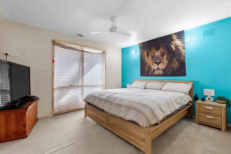 Sixth view of Homely house listing, 4 Raleigh Court, Werribee VIC 3030