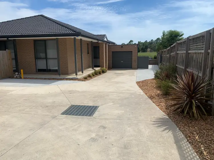 Main view of Homely unit listing, 2/215 Outlook Drive, Dandenong North VIC 3175