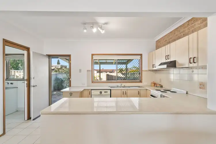 Second view of Homely townhouse listing, 3/9 Grove Circuit, Lake Illawarra NSW 2528