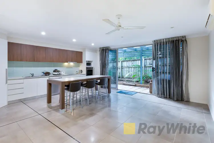 1/135 Falconer Street, Southport QLD 4215