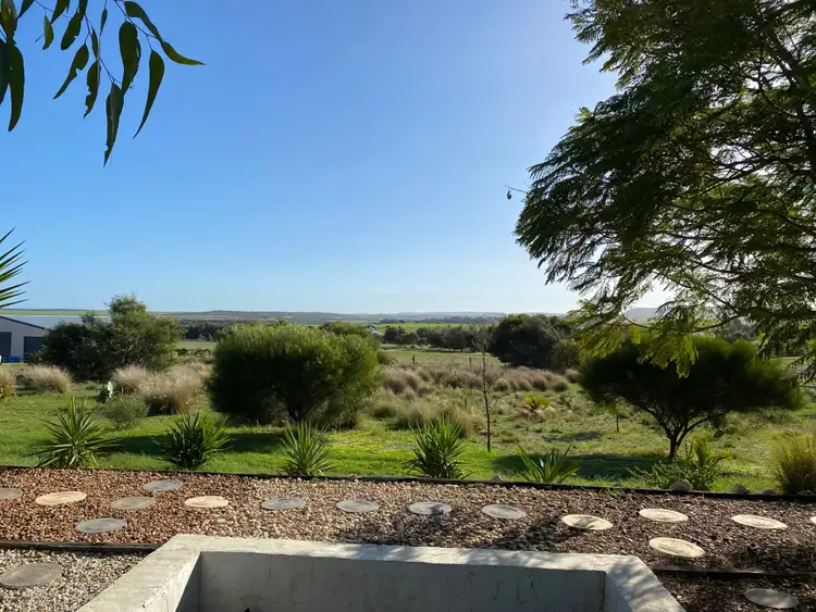50 Redcliffe Concourse, White Peak WA 6532