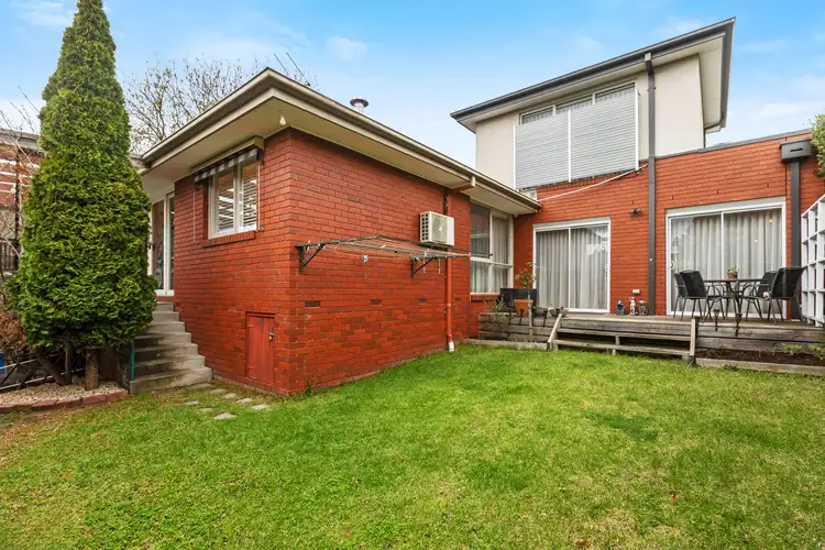2/29 Illuka Crescent, Mount Waverley VIC 3149