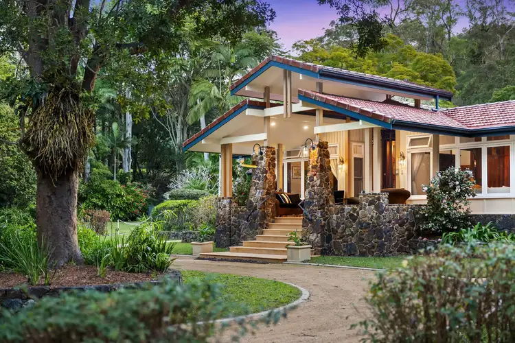 666 Upper Brookfield Road, Upper Brookfield QLD 4069