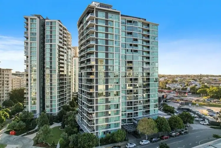 10512/8 Harbour Road, Hamilton QLD 4007