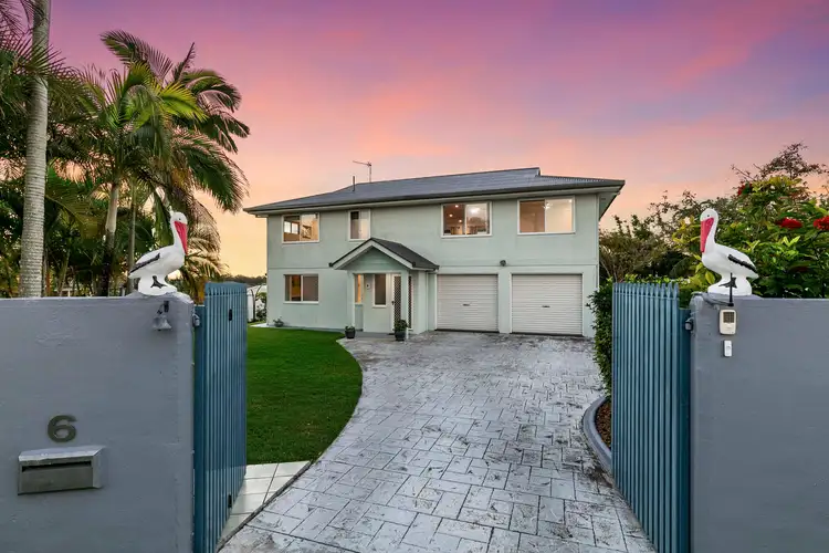 6 Elaine Court, Scarness QLD 4655