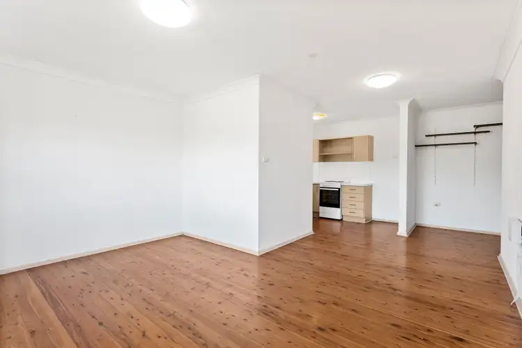 Third view of Homely unit listing, 3/24 Matthews Street, Wollongong NSW 2500