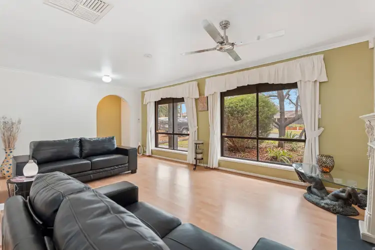 Fifth view of Homely house listing, 20 Glenhuntly Drive, Flagstaff Hill SA 5159