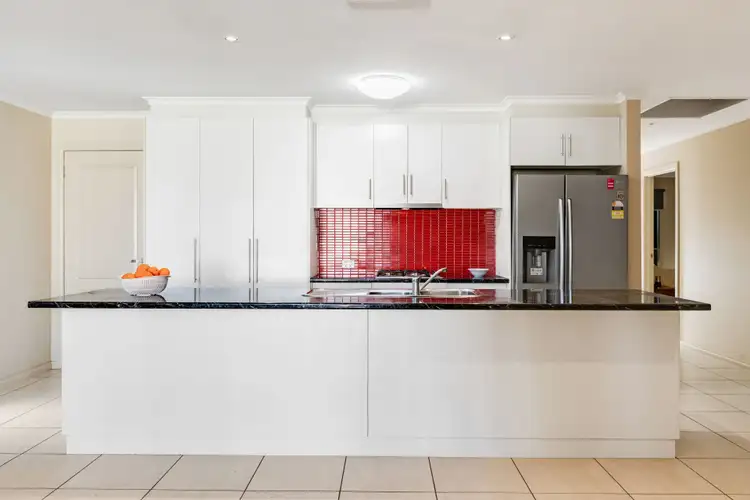 Fifth view of Homely house listing, 4 Mirage Drive, Mildura VIC 3500