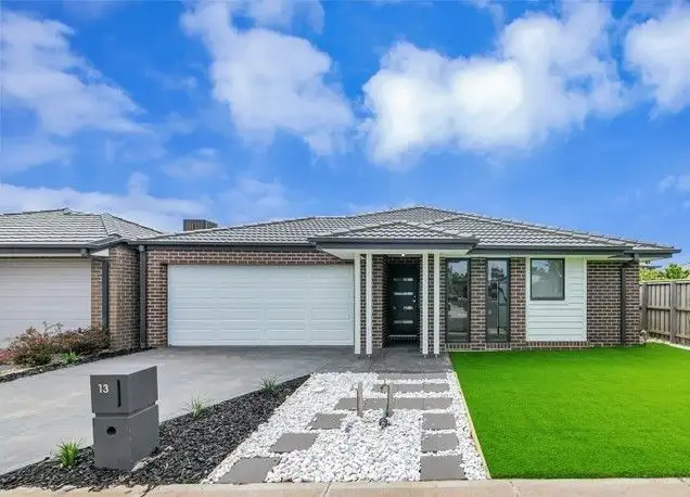 13 Swainson Close, Tarneit VIC 3029