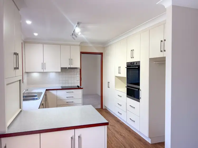 Fourth view of Homely house listing, 5 Grantham Place, Armidale NSW 2350