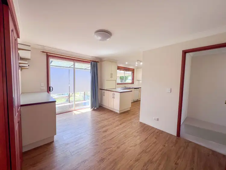 Fifth view of Homely house listing, 5 Grantham Place, Armidale NSW 2350