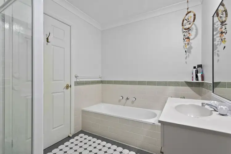 Sixth view of Homely villa listing, 5/29 Central Avenue, Oak Flats NSW 2529