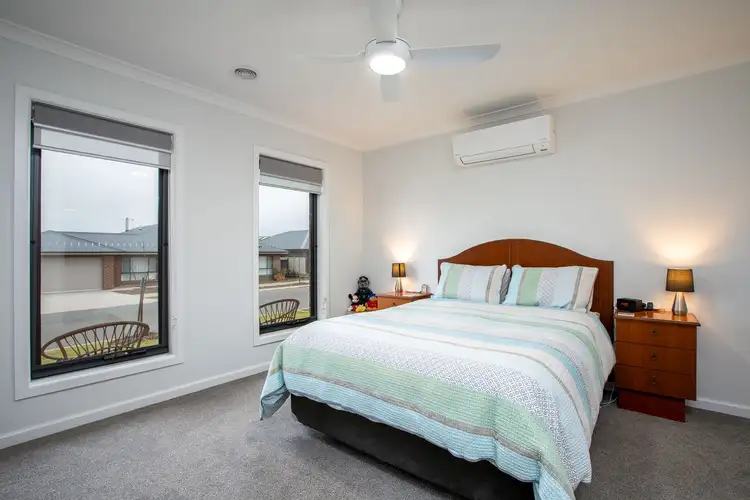 Fifth view of Homely house listing, 10 Jackeroo Circuit, Thurgoona NSW 2640