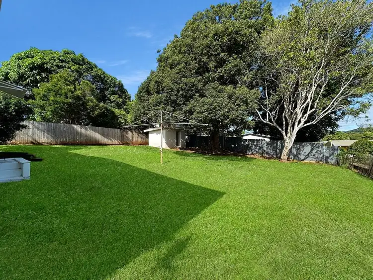 17 ARMSTRONG Street, Atherton QLD 4883
