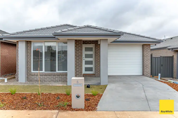 5 Betoota Avenue, Huntly VIC 3551