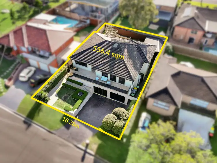 21 Lucinda Avenue, Georges Hall NSW 2198