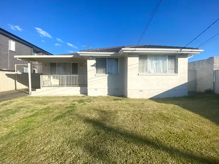 28 Cambewarra Road, Fairfield West NSW 2165