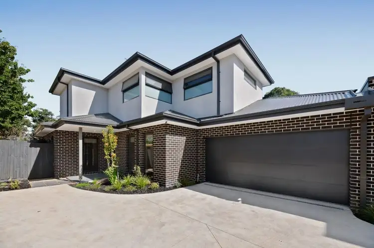 2/208 Canterbury Road, Blackburn South VIC 3130