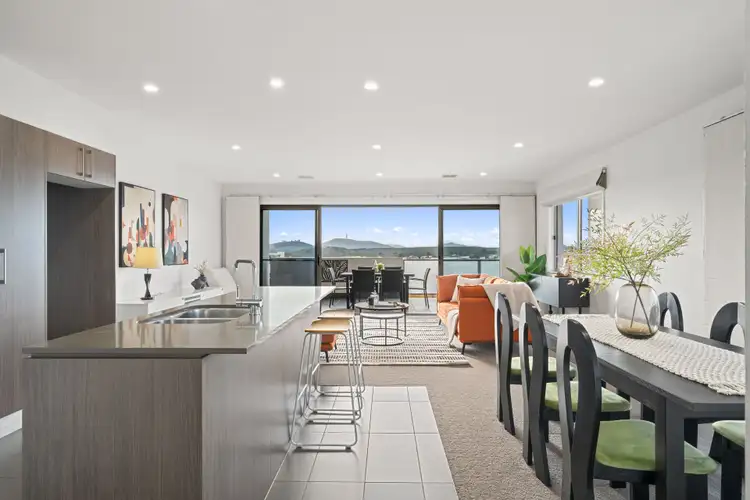 74/40 Philip Hodgins Street, Wright ACT 2611