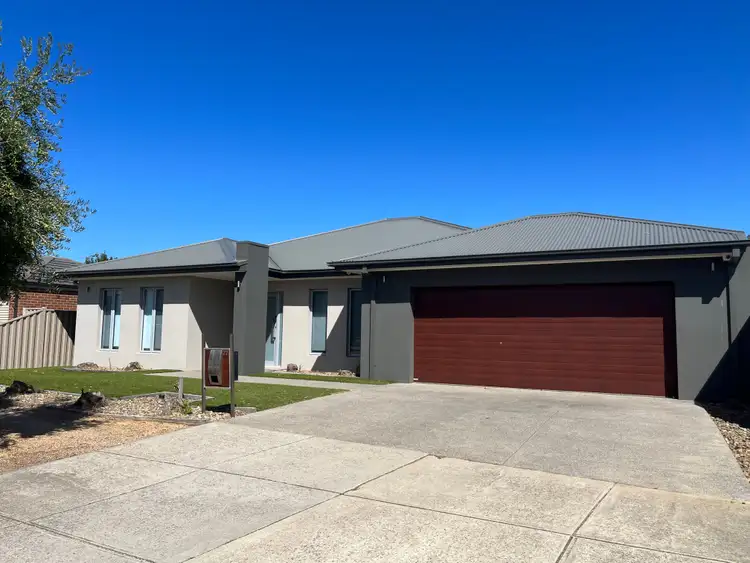 27 Tarango Drive, Point Cook VIC 3030