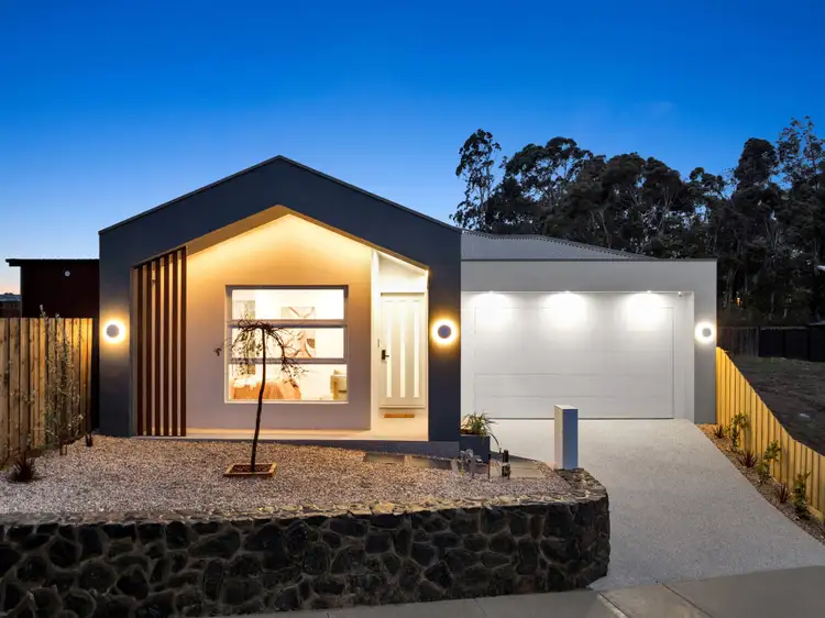 14 Farmstead Way