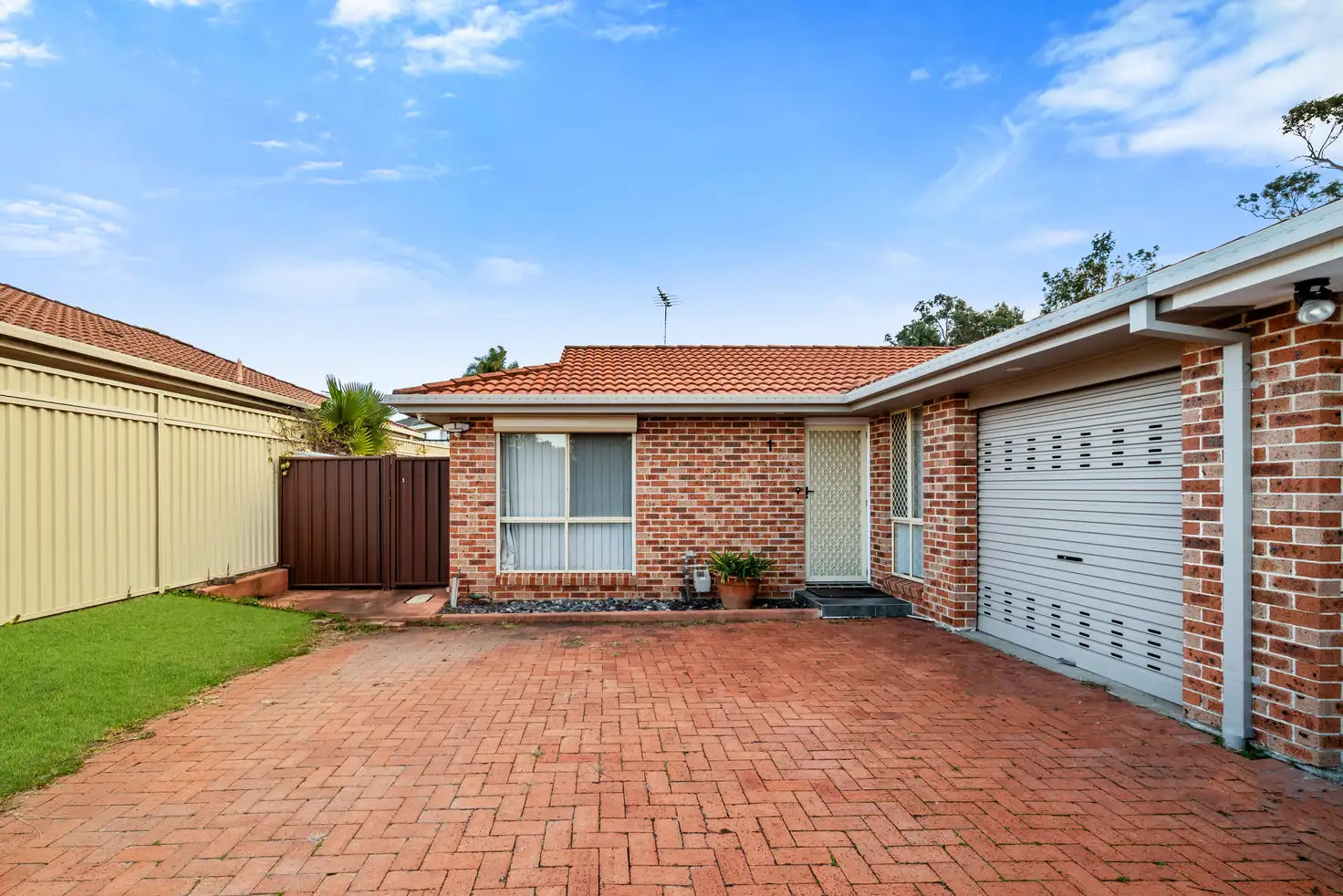 Main view of Homely house listing, 1/19 Pontiac Place, Ingleburn NSW 2565