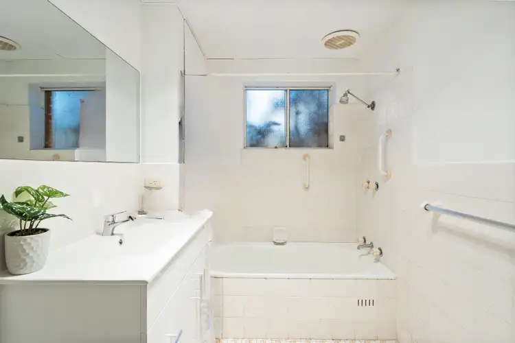 Fourth view of Homely unit listing, 2/23 Hillcrest Street, Wollongong NSW 2500