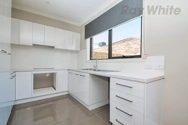Fourth view of Homely house listing, 3/29 Binbrook Drive, Croydon VIC 3136