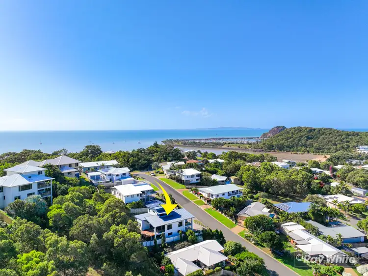 15 Discovery Crescent, Rosslyn QLD 4703