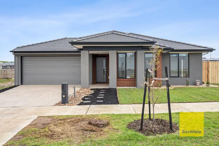2 Catania Close, Waurn Ponds VIC 3216